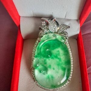 🤩Last Call Only $150🔥🔥🔥Burmese Green Icy Jadeite Jade Pendant AAA
